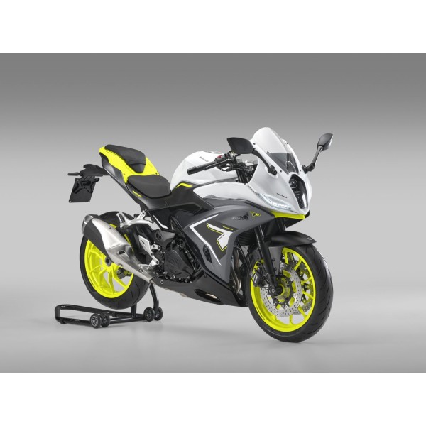 Benelli Tornado 550